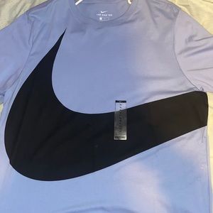 Nike tee shirt